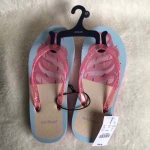 NWT Crewcuts flipflops for girls size k1